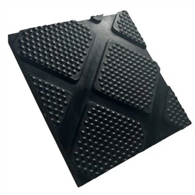 Square-shaped Hammer Cow Mats
